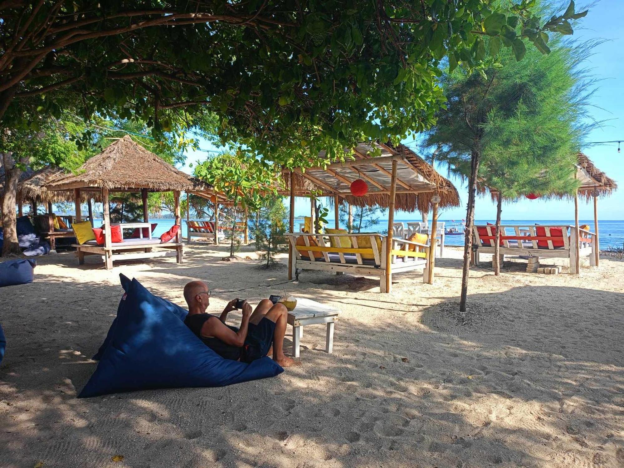 Bintang Tiga Bungalows Gili Air Exterior foto